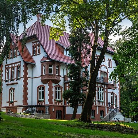 Hotel Villam Биелава Екстериор снимка