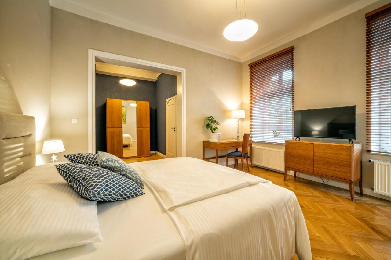 Hotel Villam Биелава Екстериор снимка